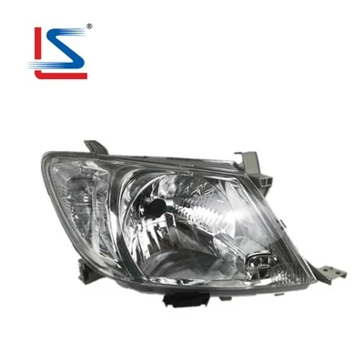 Priekinis žibintas Toyota Hilux Vigo 2008 m